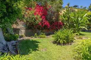 10087 Sully Dr, Los Angeles, CA 91352 - Photo 40