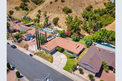 10087 Sully Drive, Los Angeles, CA 91352 - Photo 48