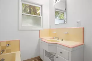 1727 N Hill Ave, Pasadena, CA 91104 - Photo 16