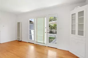 1727 N Hill Ave, Pasadena, CA 91104 - Photo 24