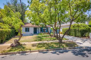 1727 N Hill Ave, Pasadena, CA 91104 - Photo 44