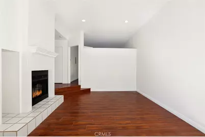 5738 Skyview Way #C, Agoura Hills, CA 91301 - Photo 2