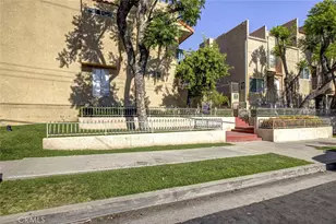 10260 Plainview Ave, Tujunga, CA 91042 - Photo 2