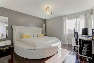 10260 Plainview Avenue #22, Tujunga, CA 91042 - Photo 32