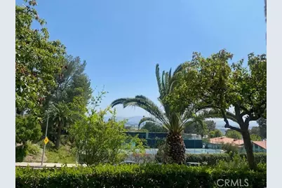 9562 Via Bernardo, Burbank, CA 91504 - Photo 4