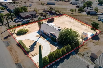 21019 Rambling, Apple Valley, CA 92308 - Photo 18