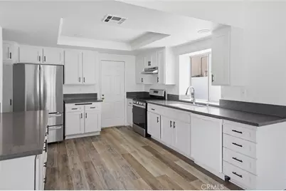 44029 Calston, Lancaster, CA 93535 - Photo 8