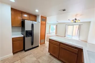 25152 Steinbeck, Stevenson Ranch, CA 91381 - Photo 10