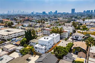 4511 Rosewood Ave, Los Angeles, CA 90004 - Photo 32