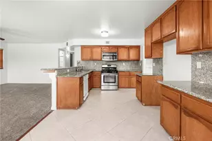 6200 Trinidad Ct, Bakersfield, CA 93313 - Photo 14