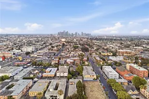 1415 S Manhattan Pl, Los Angeles, CA 90019 - Photo 70