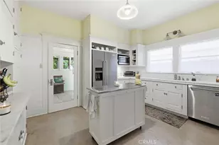 1415 S Manhattan Pl, Los Angeles, CA 90019 - Photo 18