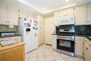 334 Country Club, Simi Valley, CA 93065 - Photo 14