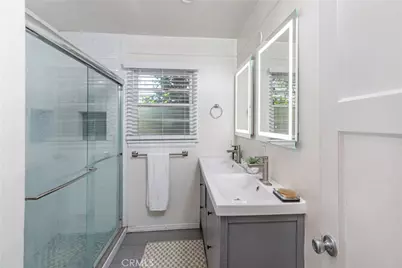 240 N Keystone, Burbank, CA 91506 - Photo 20