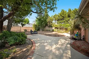 18543 Chatsworth, Porter Ranch, CA 91326 - Photo 32