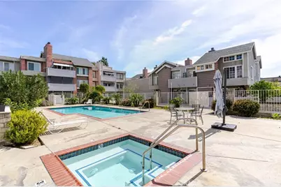 20235 Keswick Street #212, Winnetka, CA 91306 - Photo 22