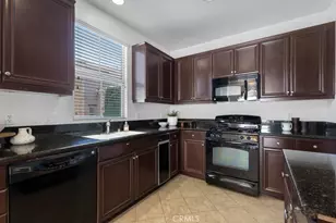 20317 Livorno, Porter Ranch, CA 91326 - Photo 4