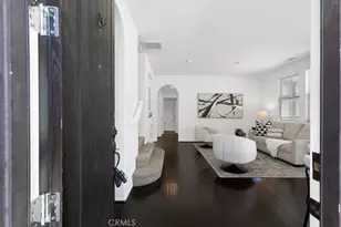 20317 Livorno, Porter Ranch, CA 91326 - Photo 2