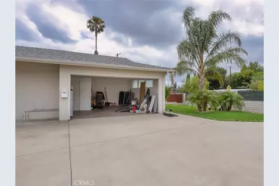 13424 Dyer Street, Sylmar, CA 91342 - Photo 26