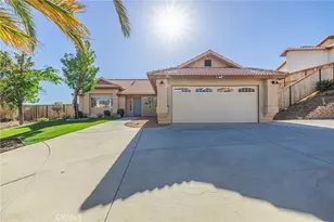 3601 Gold Crest, Rosamond, CA 93560 - Photo 2