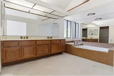 3810 Honolulu Avenue, La Crescenta, CA 91214 - Photo 20