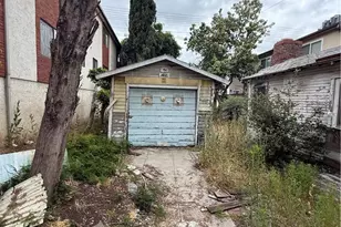 482 E Santa Anita Ave, Burbank, CA 91501 - Photo 10