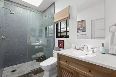 737 N Orange Drive, Los Angeles, CA 90038 - Photo 32