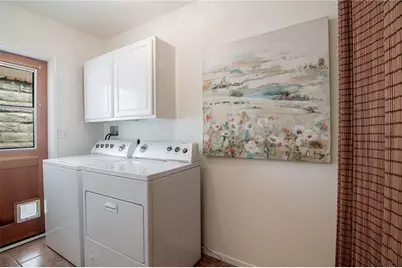 640 S Parish Street, Burbank, CA 91506 - Photo 14