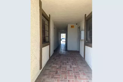 5665 Whitnall, North Hollywood, CA 91601 - Photo 2