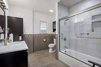 16040 Parthenia, North Hills, CA 91343 - Photo 22