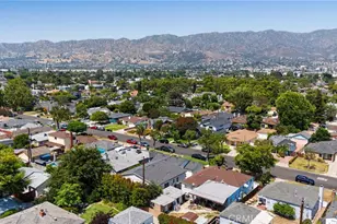 827 N Lamer, Burbank, CA 91506 - Photo 38