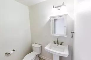 917 E Verdugo, Burbank, CA 91501 - Photo 14