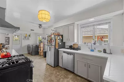 420 Tufts, Burbank, CA 91504 - Photo 20