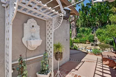 9862 Cabanas, Tujunga, CA 91042 - Photo 14