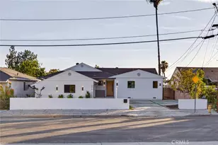 9970 Milano, Los Angeles, CA 91352 - Photo 44