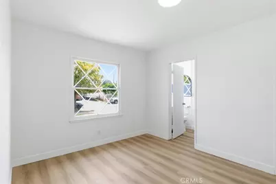 11251 Dronfield, Pacoima, CA 91331 - Photo 14