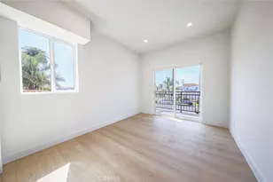 2010 S Dunsmuir, Los Angeles, CA 90016 - Photo 40
