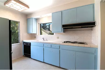 700 S Mariposa Street, Burbank, CA 91506 - Photo 8