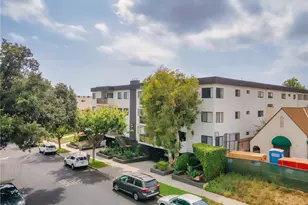 635 E Elmwood Ave, Burbank, CA 91501 - Photo 34