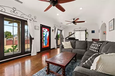 11232 Oxnard Street, North Hollywood, CA 91606 - Photo 16