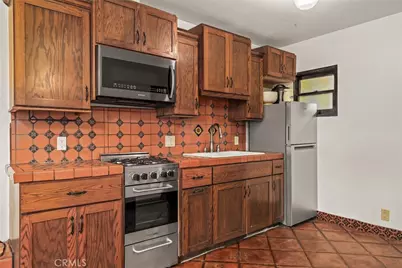 11232 Oxnard Street, North Hollywood, CA 91606 - Photo 32