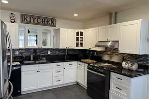 1235 W Ivesbrook, Lancaster, CA 93534 - Photo 4
