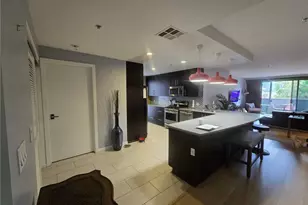 540 S Kenmore Ave, Los Angeles, CA 90020 - Photo 1