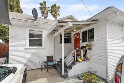 1185 Edgemont, Los Angeles, CA 90026 - Photo 8