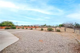 13755 Mohawk Rd, Apple Valley, CA 92307 - Photo 44