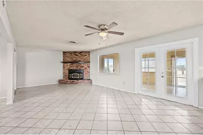 13755 Mohawk Rd, Apple Valley, CA 92307 - Photo 10