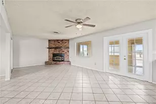 13755 Mohawk Rd, Apple Valley, CA 92307 - Photo 10