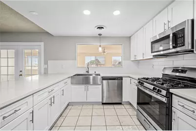 13755 Mohawk Rd, Apple Valley, CA 92307 - Photo 16