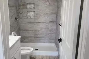 8800 Kester Ave, Panorama City, CA 91402 - Photo 30