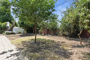 11251 Dronfield, Pacoima, CA 91331 - Photo 28